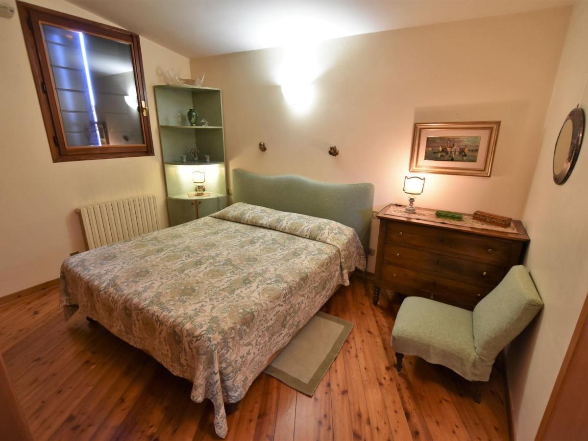 Apartment Fondamenta Del Rielo By Interhome