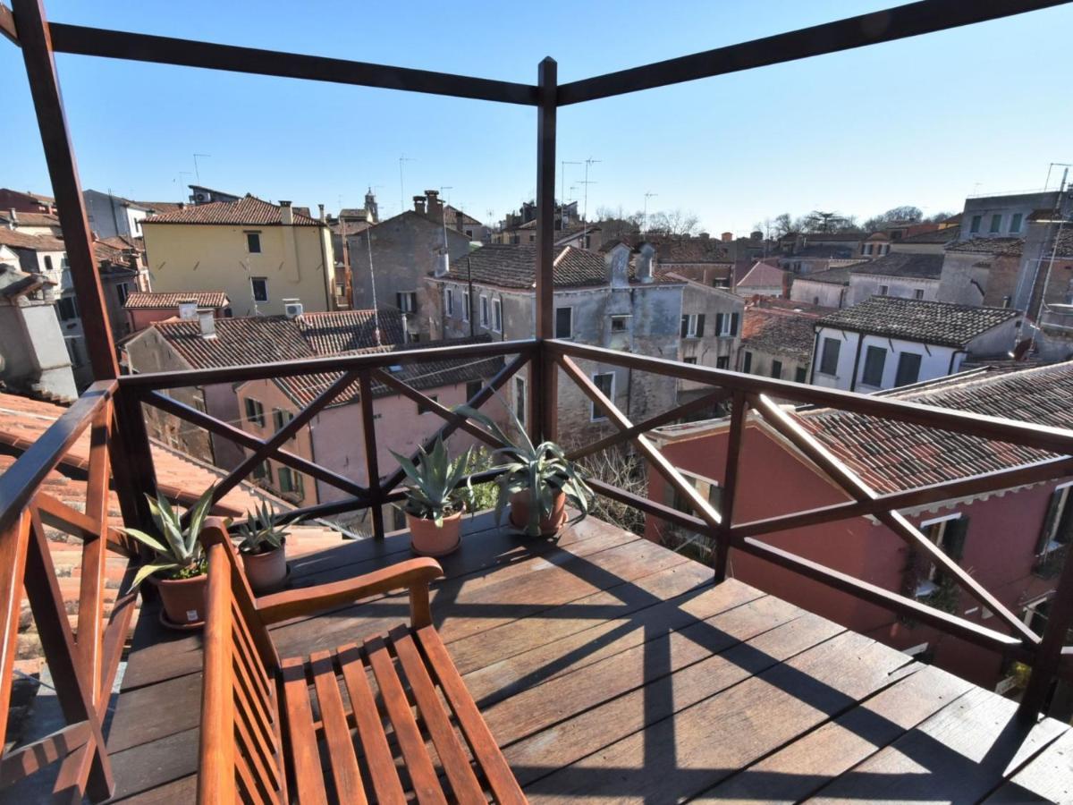 Fondamenta Del Rielo By Interhome Apartment Venedig